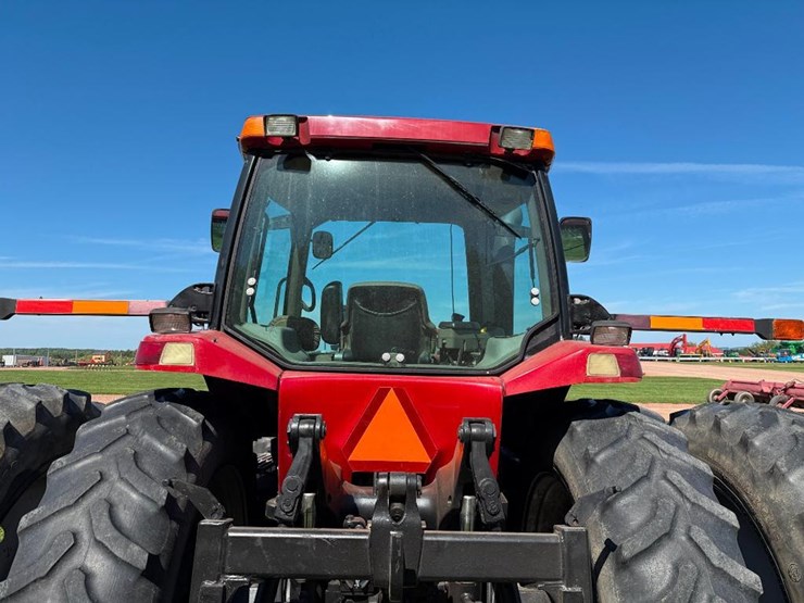 case-ih-mx270-image-24