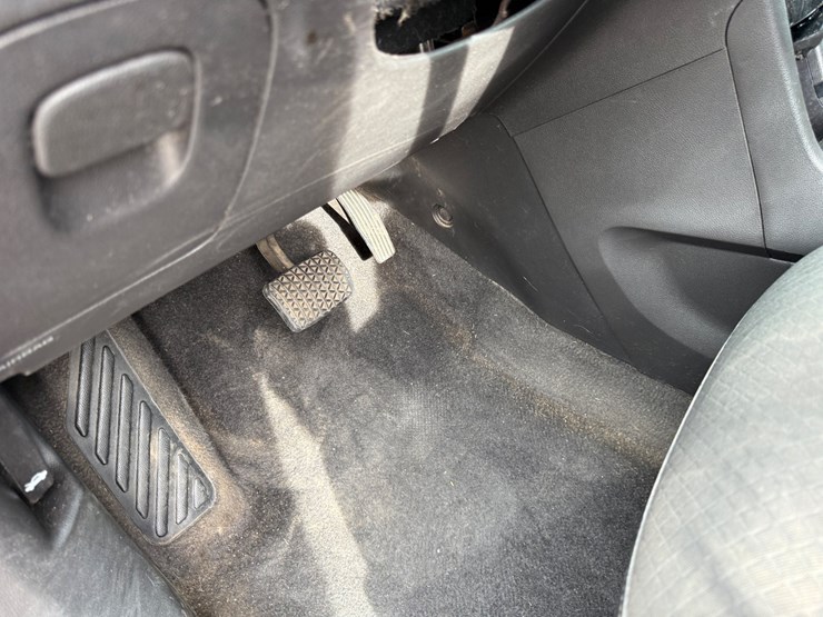 2018-buick-encore-image-23