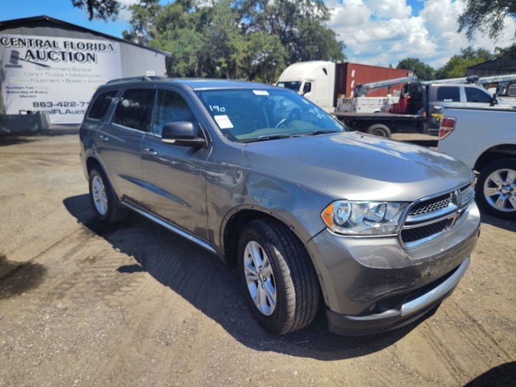 2011-dodge-durango-image-1