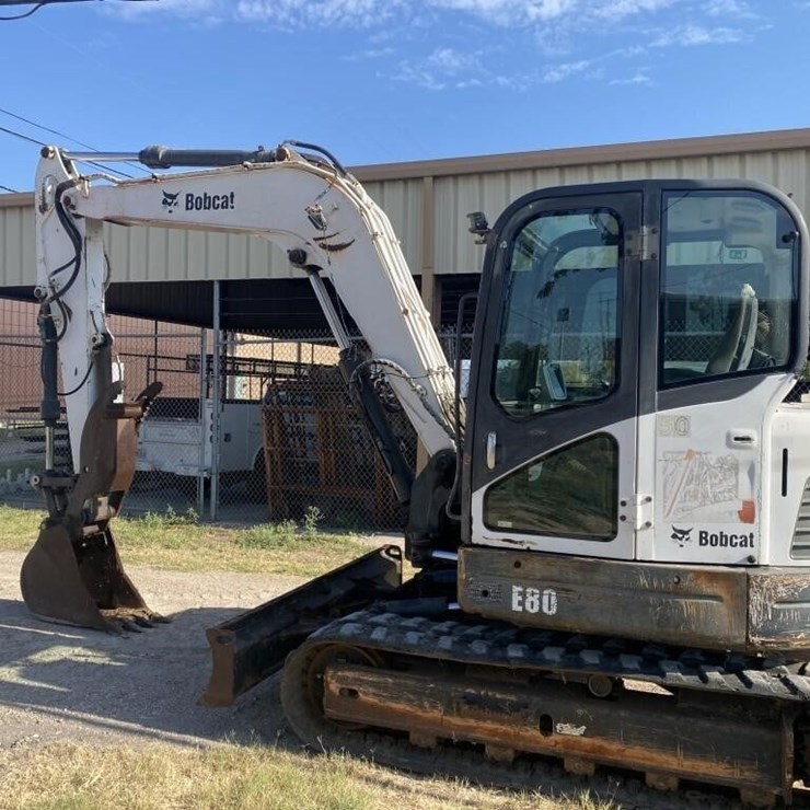 BOBCAT E80