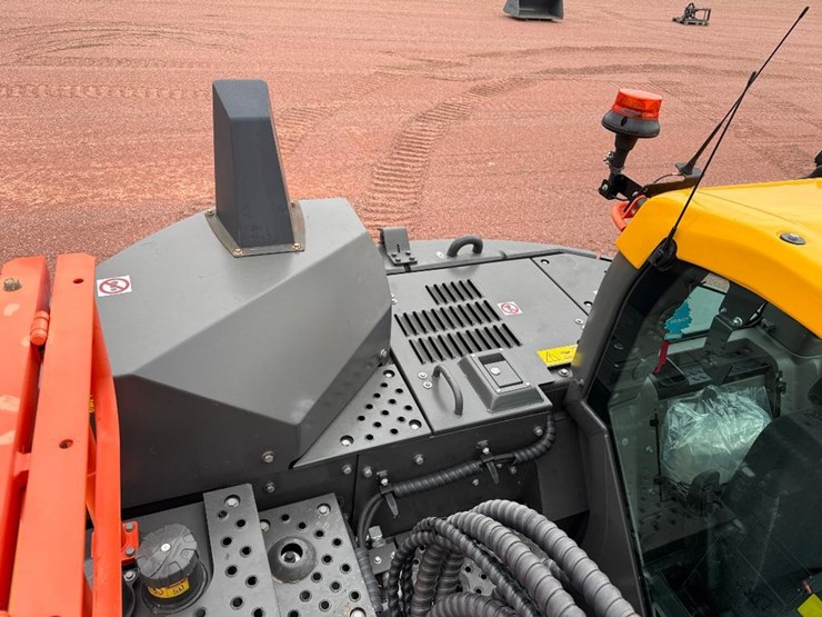 volvo-ecr145el-image-47