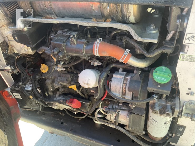 2021-bobcat-t770-image-20