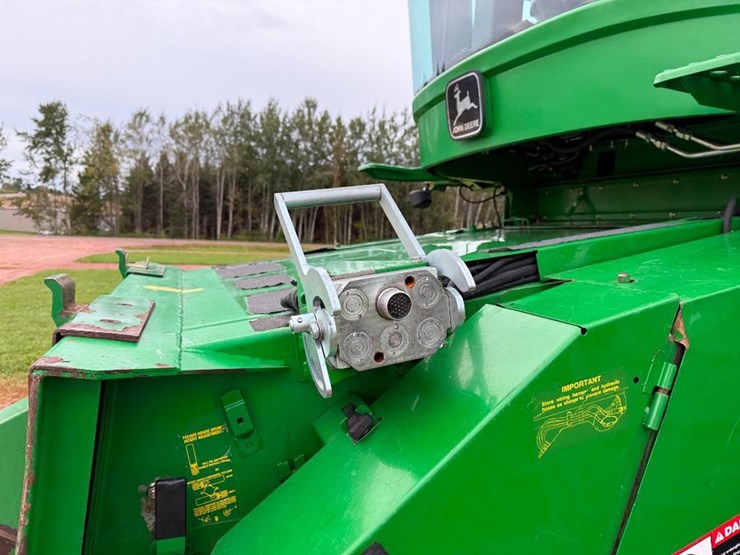 john-deere-9550-image-32