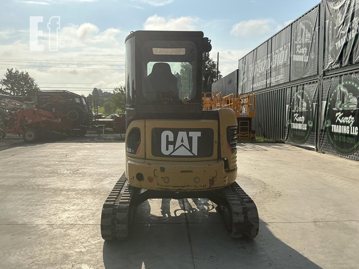 2010-caterpillar-303.5c-cr-image-3