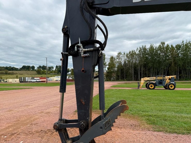 deere-85g-image-35