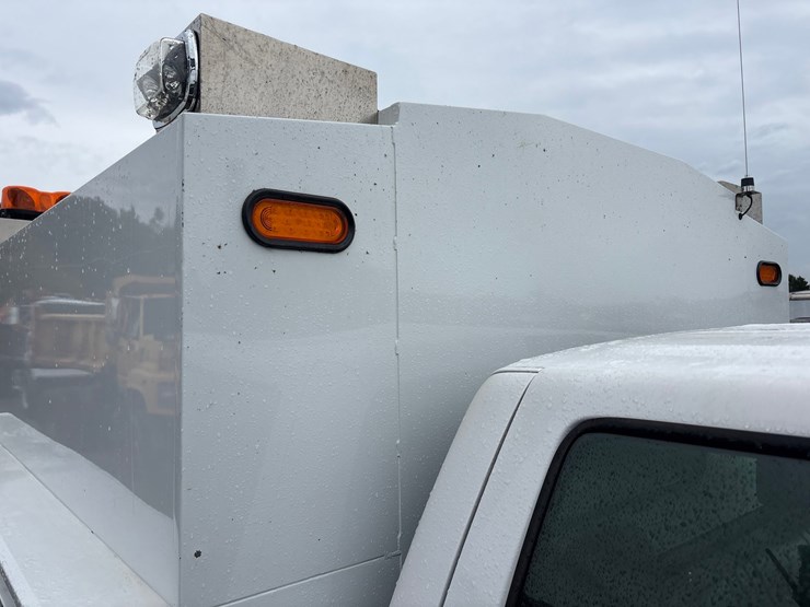 1997-chevrolet-3500-image-24