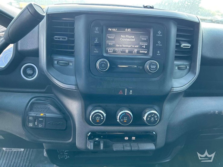 2022-dodge-2500-image-17