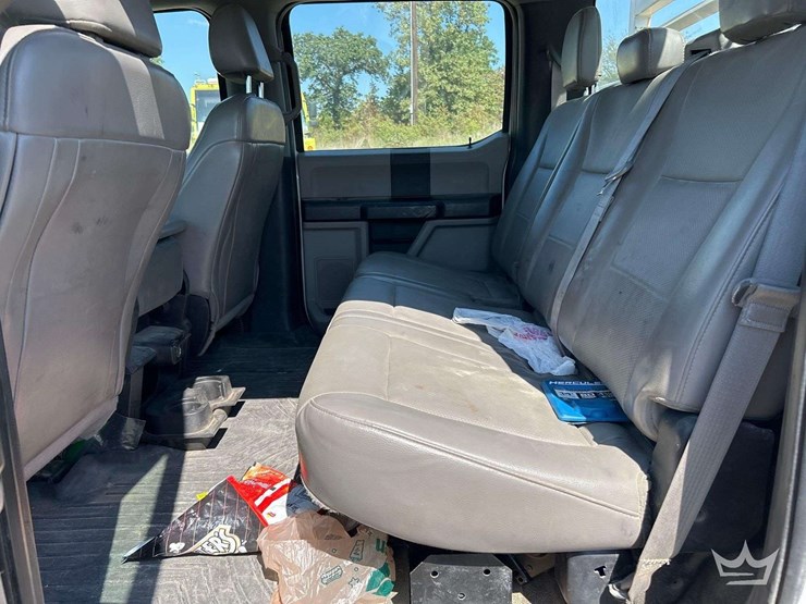 2018-ford-f350-image-22