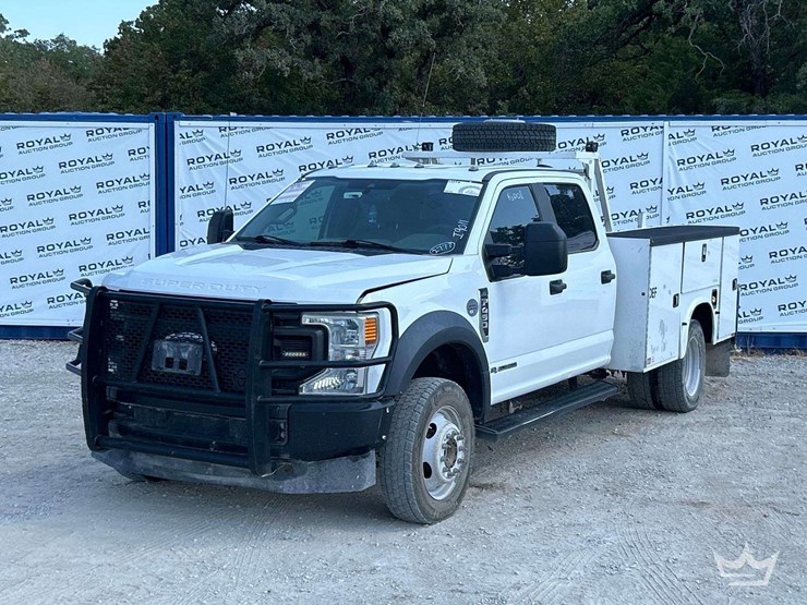 2021-ford-f450-image-1