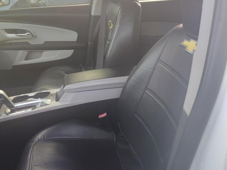 2011-chevrolet-equinox-lt-image-6