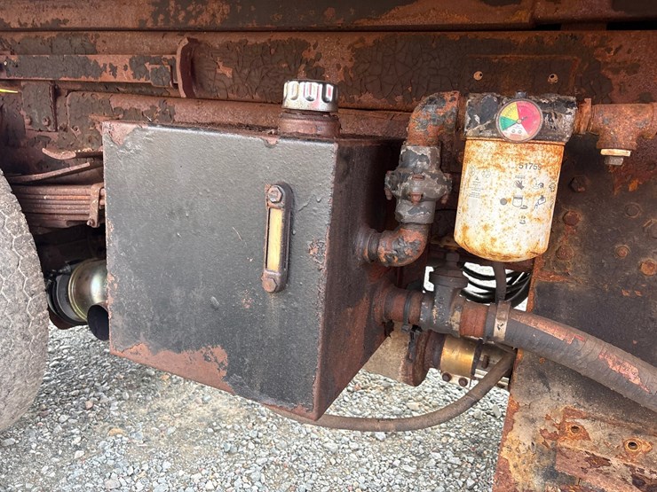 1997-caterpillar-3116-image-46