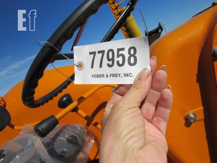 minneapolis-moline-445-image-24