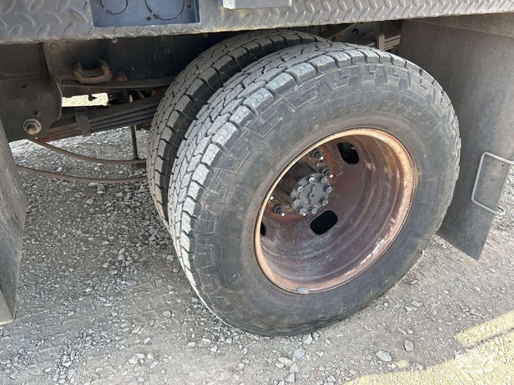 2019-ford-f350-image-34