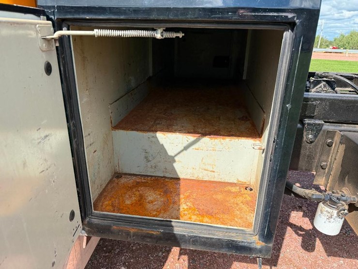 international-durastar-4300-image-56