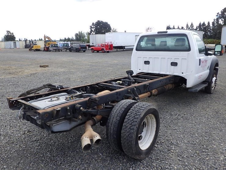 2016-ford-f550-image-5