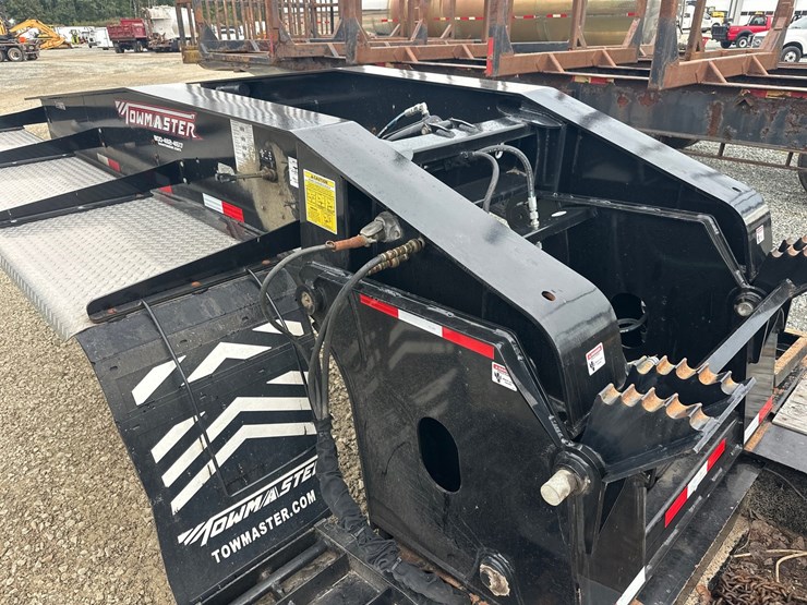 2024-towmaster-t-110dtg-image-2