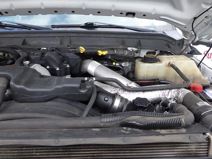2016-ford-f550-image-22