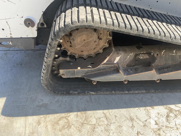 2021-bobcat-t770-image-10