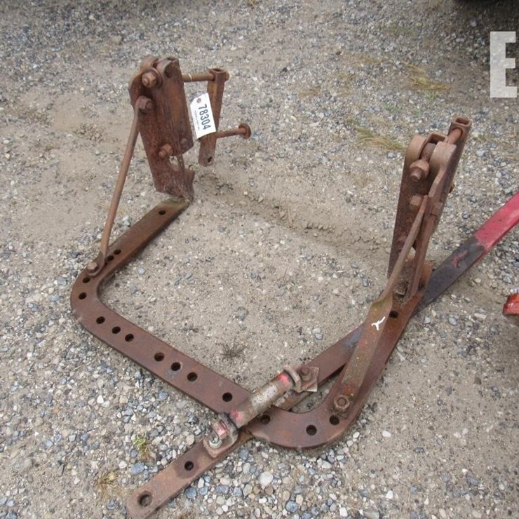FARMAL;L DRAWBAR
