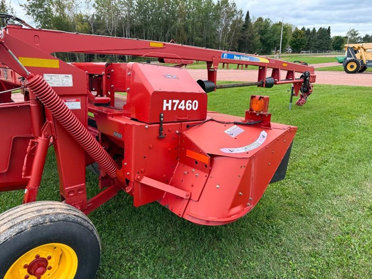 2013-new-holland-h7460-image-19