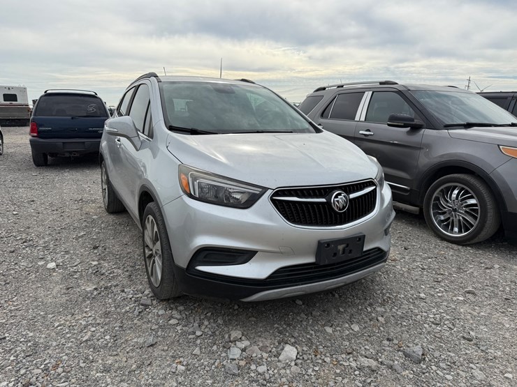 2018-buick-encore-image-2