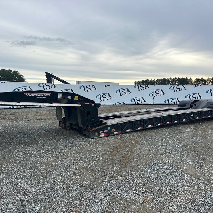 2024 TOWMASTER T-110DTG