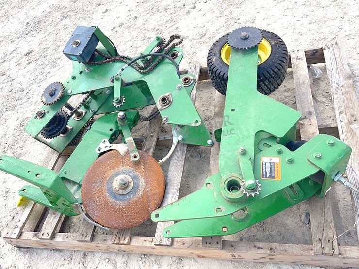 john-deere-1790-image-4