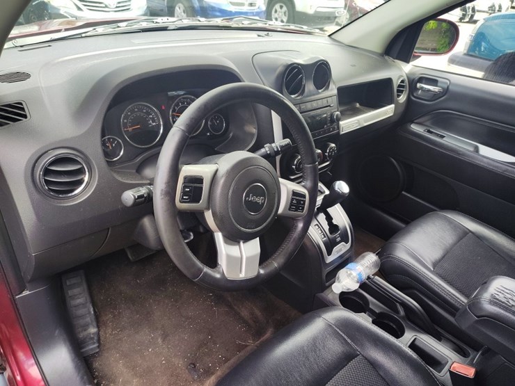 2016-jeep-compass-image-7