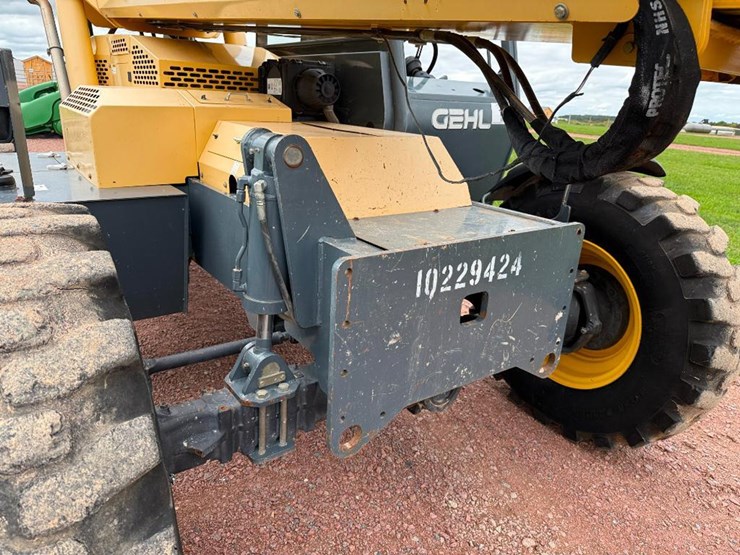 2017-gehl-rs8-42-image-23