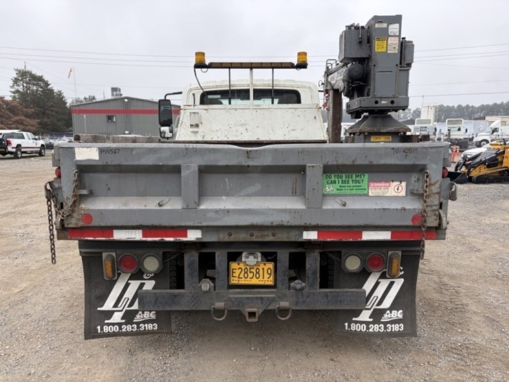 2007-international-durastar-4300-image-5