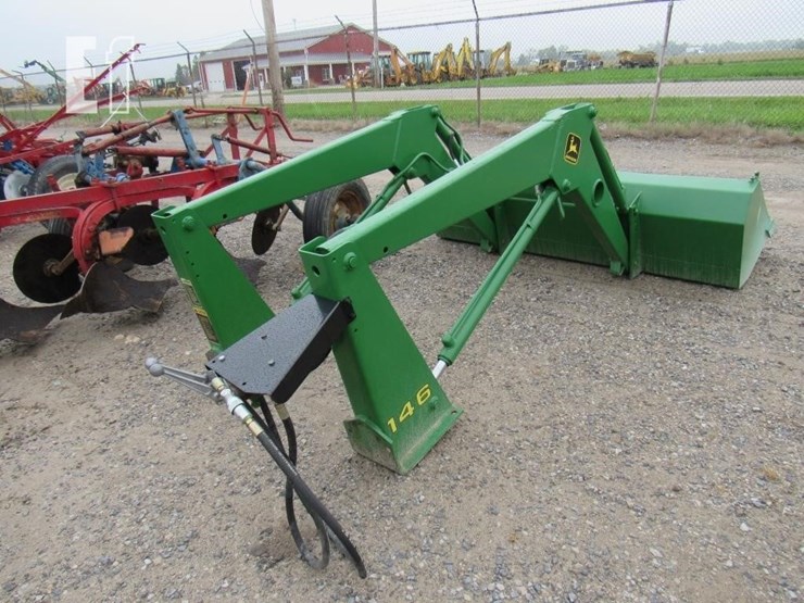john-deere-146-image-3