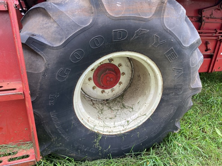 case-ih-1460-image-34