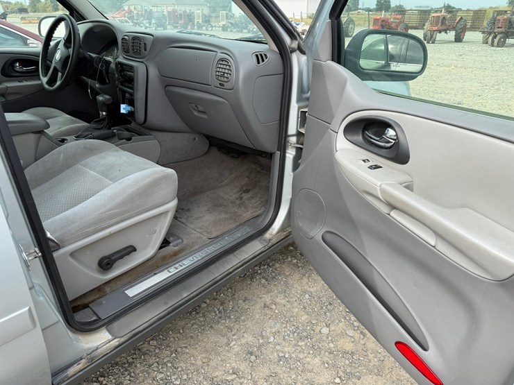 2007-chevrolet-trailblazer-image-23