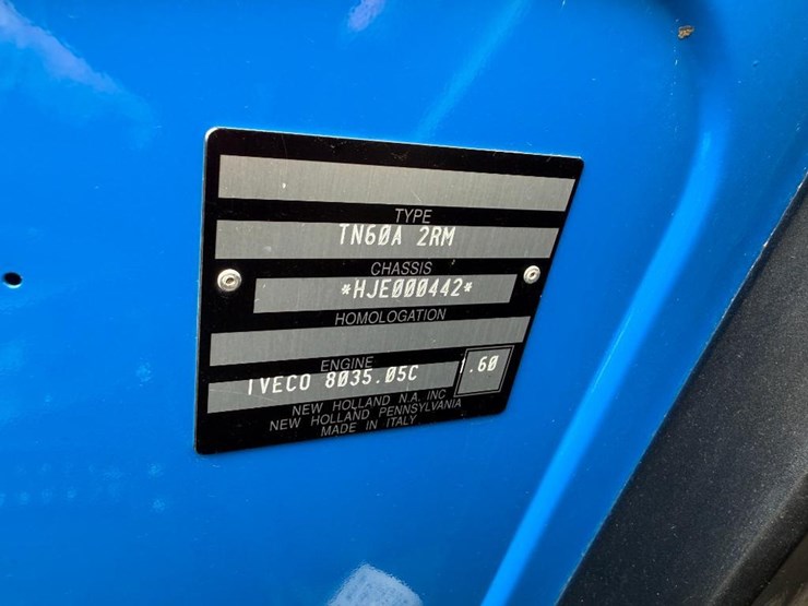 new-holland-tn60a-image-68