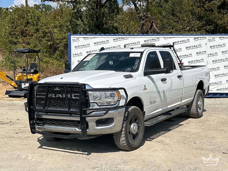 2022-dodge-2500-image-1