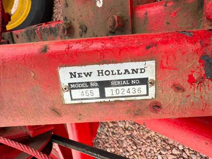 new-holland-455-image-12