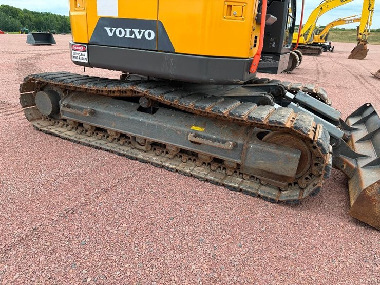 volvo-ecr145el-image-13