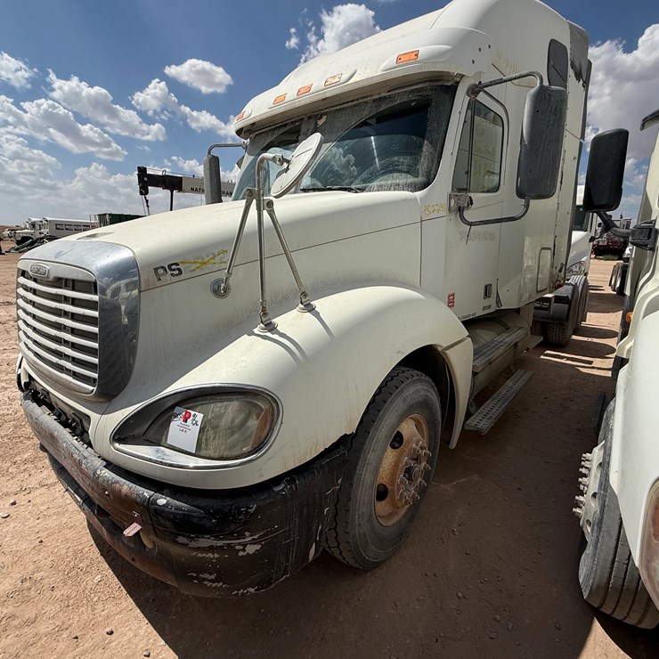 2007 FREIGHTLINER COLUMBIA 120