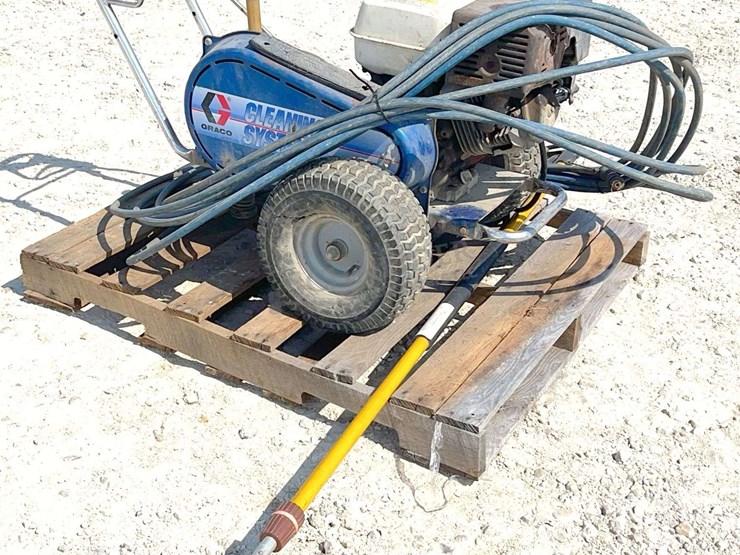 grayco-model-3040-power-washer-w/-11-hp-honda-engine-image-1