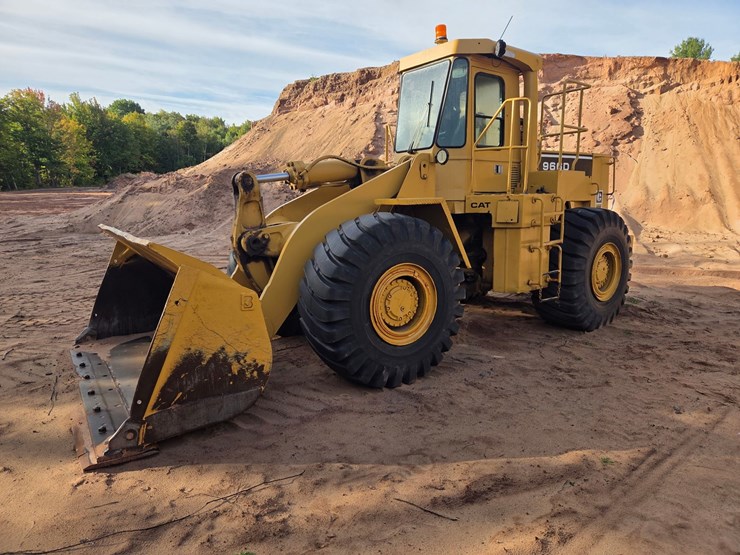 caterpillar-966d-image-1