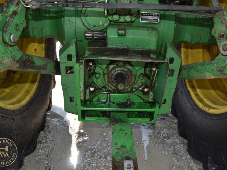 john-deere-4240-image-22