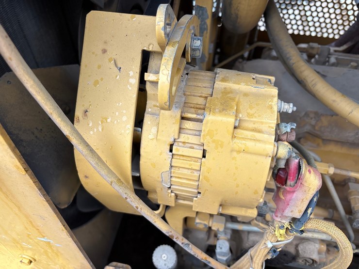 1996-caterpillar-d5m-image-35