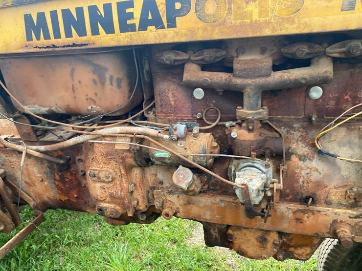 minneapolis-moline-m602-image-22