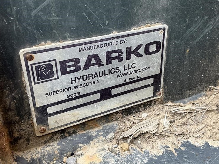 2017-barko-930b-image-15