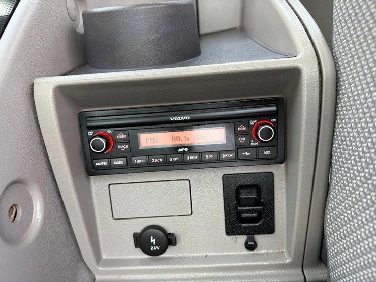 volvo-ec350el-image-65