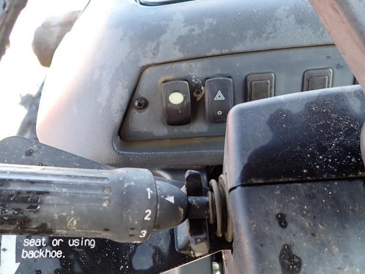 2012-deere-310sj-image-23