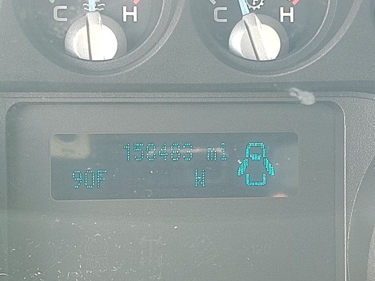 2016-ford-f550-image-8