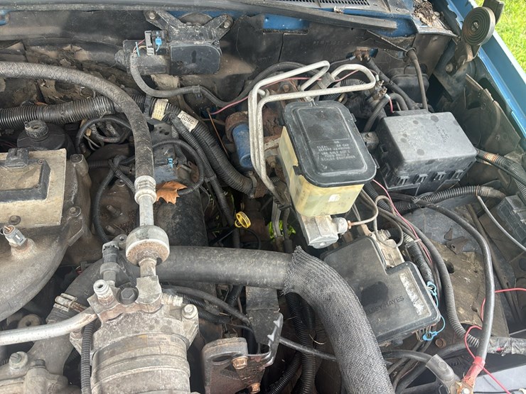1997-chevrolet-silverado-3500-image-44
