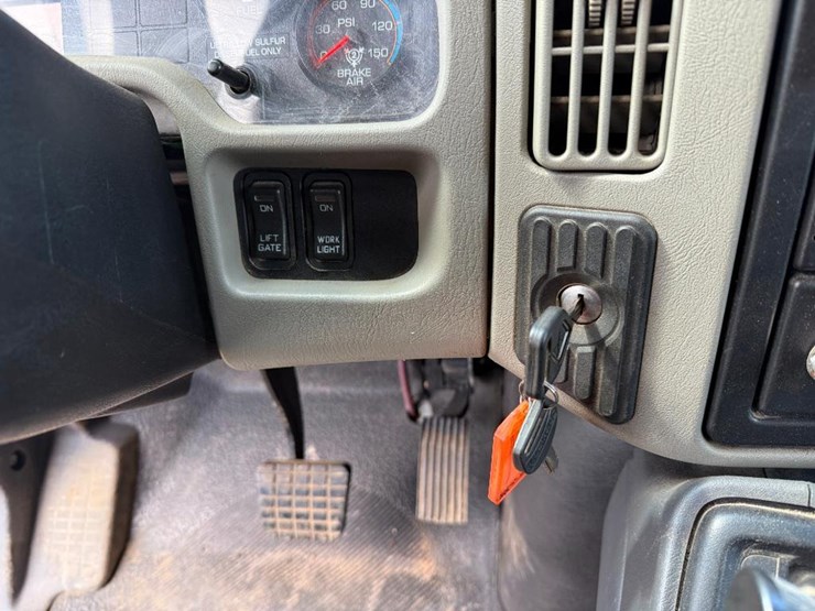 international-durastar-4300-image-53