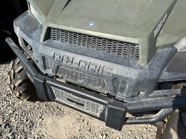 2014-polaris-ranger-image-39